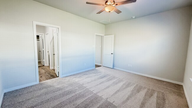 Building Photo - 11982 Wisteria Mdws Dr