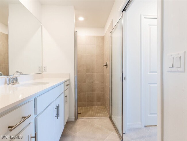 Building Photo - 5807 Double Eagle Cir