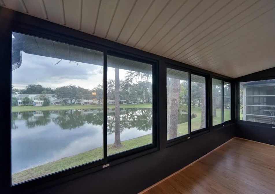 Building Photo - 631 Midway Dr