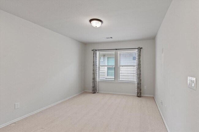 Building Photo - 4009 Delta Rose St