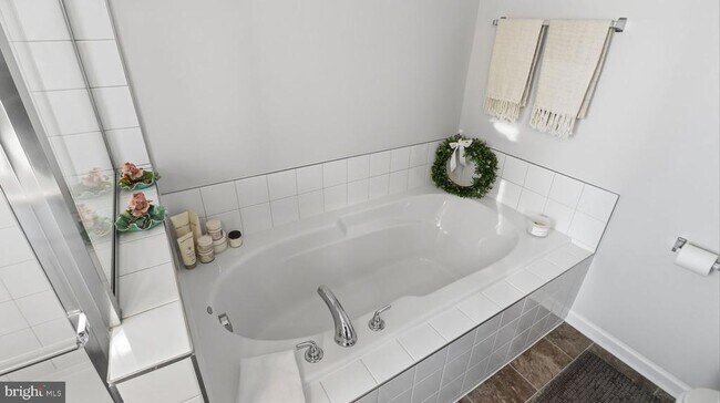 Building Photo - 110 Edelweiss Wy