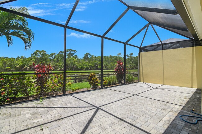 Building Photo - 7162 Dominica Dr