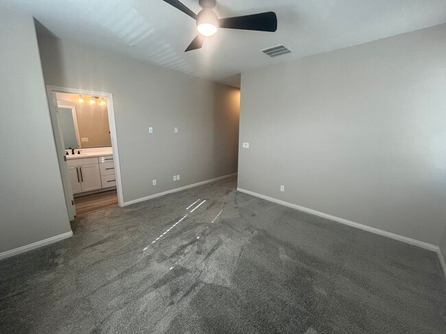 Building Photo - 2 Story Townhome located in Cadence!