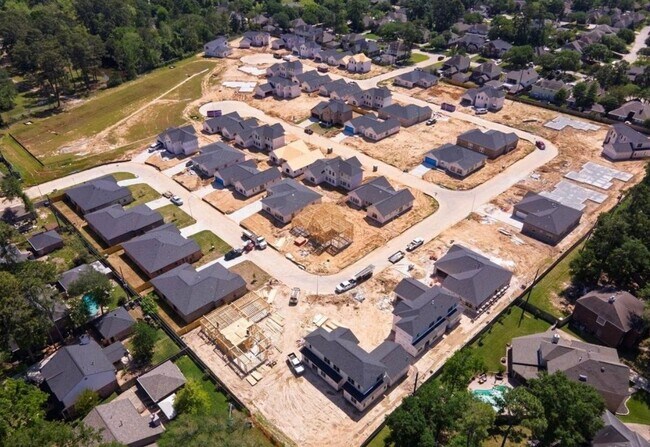 Building Photo - 2618 Martinas Ct
