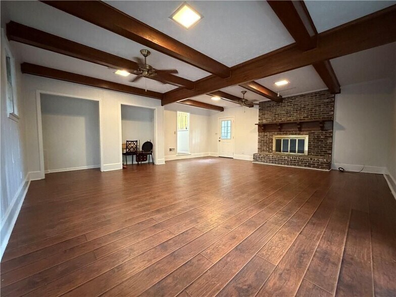 Building Photo - 4254 Burleigh Dr