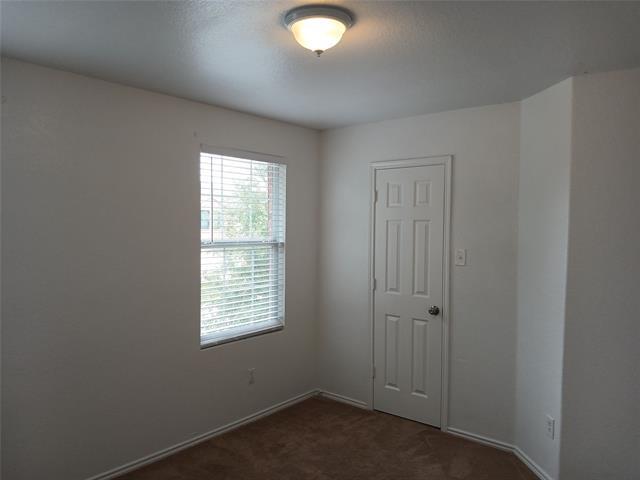 Building Photo - 517 Grant Ln