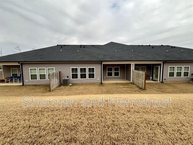 Building Photo - 1012 Candleberry Dr