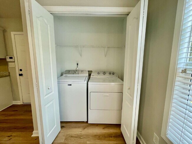 Building Photo - 3-Bed, 2 And A Half Bath Haven With Bonus ...