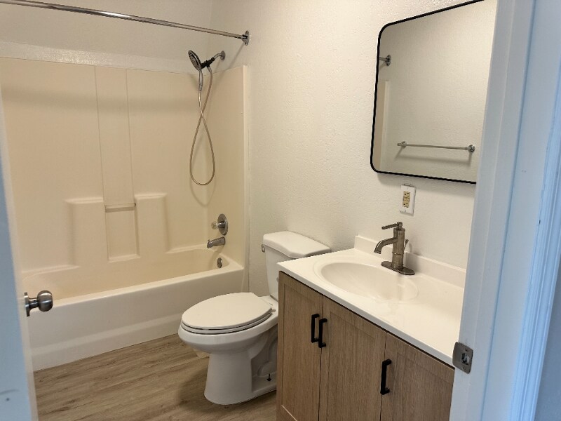 Building Photo - 3380 Timber Dr