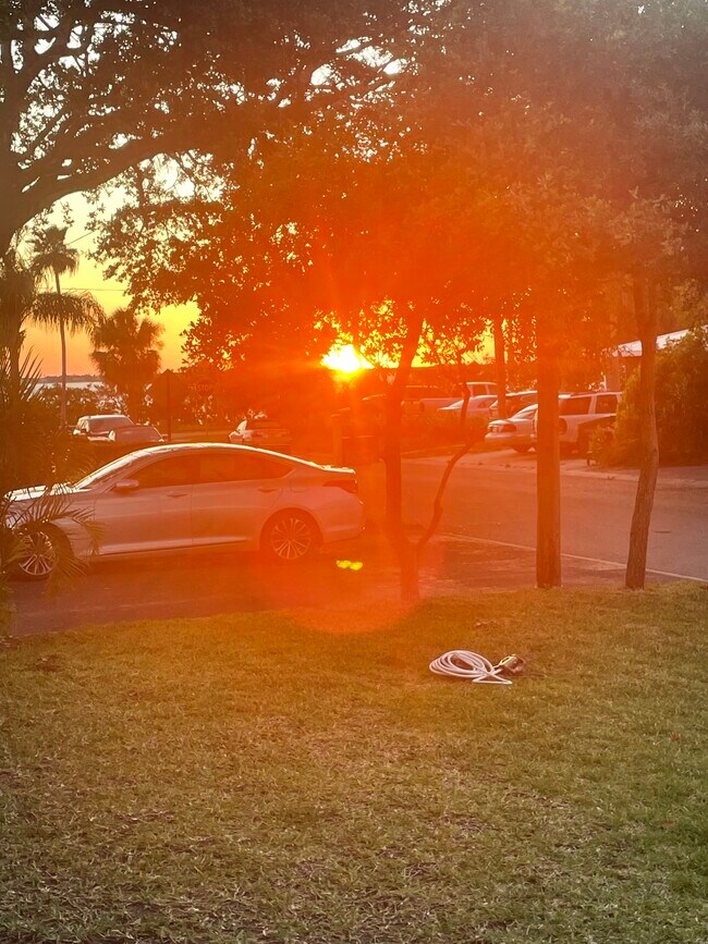 Partial water views, watch the sunset from the living room. - 1021 Commodore St