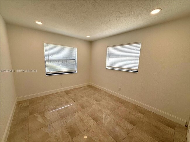 Building Photo - 3700 NW 116th Terrace