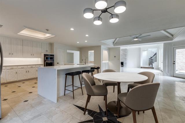 Building Photo - 5738 Deseret Trail