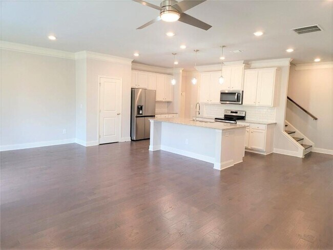 Building Photo - 3343 Pearl Rdg Wy