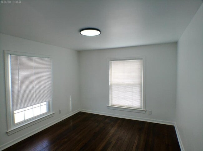 Building Photo - 5302 N Spruce Ave