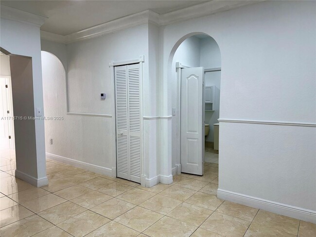 Building Photo - 7070 NW 177th St