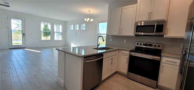 Building Photo - 14253 Kellogg Ave