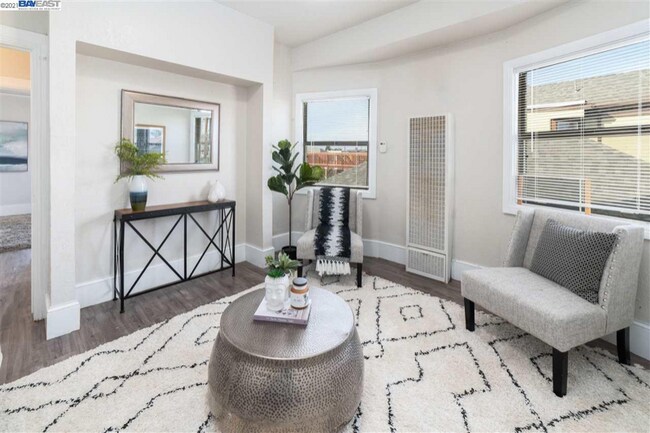 Building Photo - 3027 Filbert St