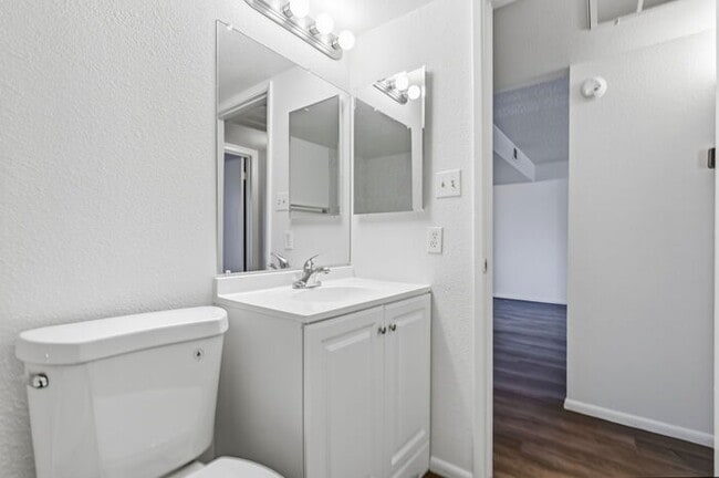 Building Photo - 2Bd/2Ba Condo in Mesa