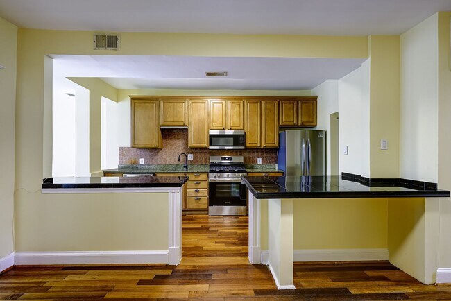 Building Photo - 5518 13th St NW