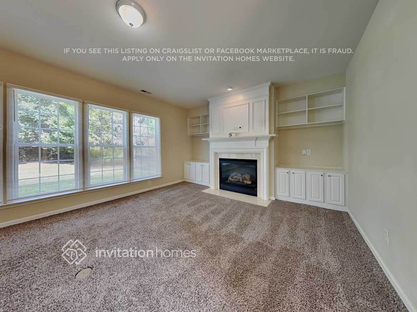 Building Photo - 5304 Granada Hills Dr