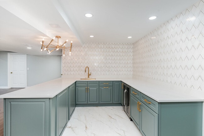 Building Photo - 841 Turnbridge Cir