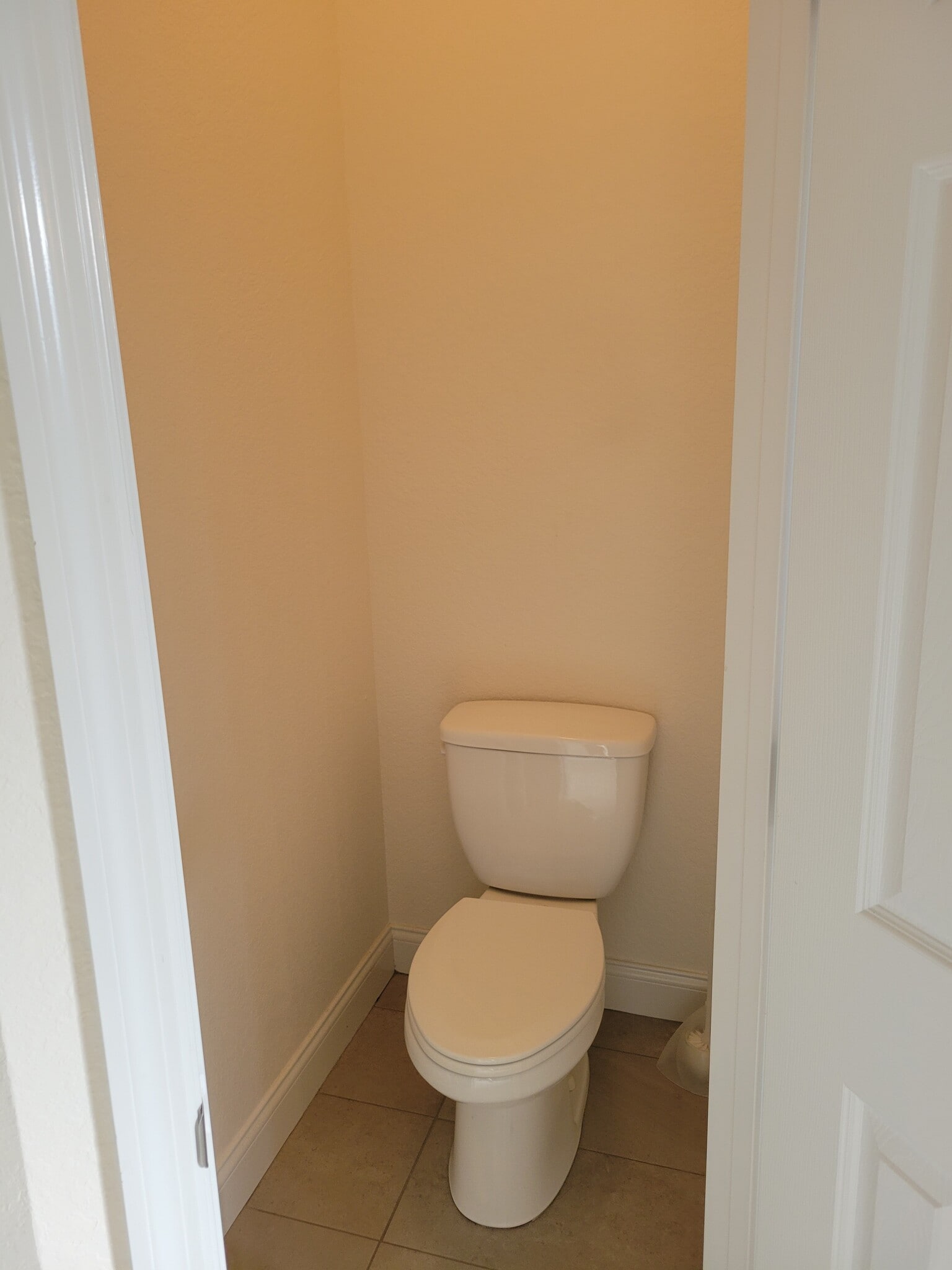 Master bathroom privacy - 116 Sunrise Hill Ln