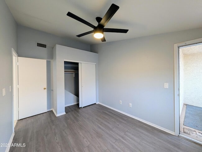 Building Photo - 1222 W Baseline Rd