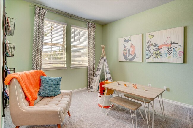 Building Photo - 1656 Artesian Spgs Xing