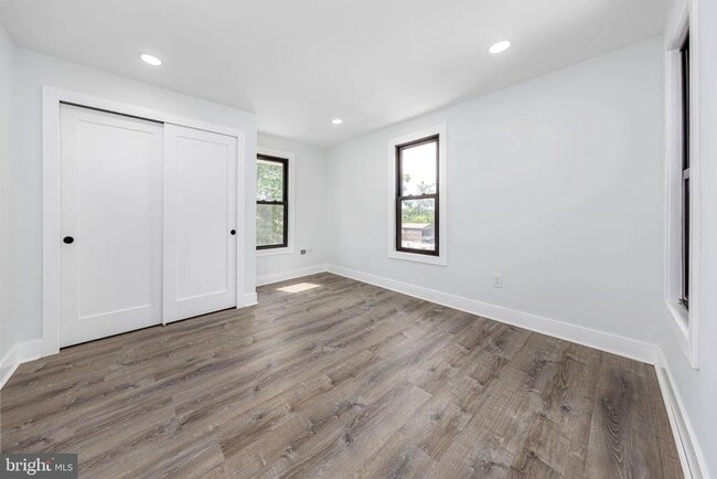 Building Photo - 3547 Finlaw Ave