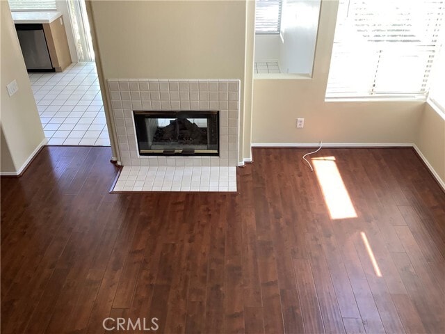 Building Photo - 932 S Lone Pine Ln