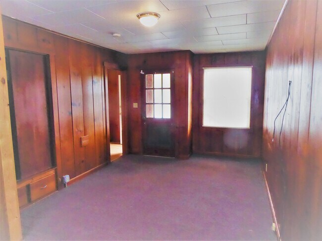 Building Photo - ARMM1701