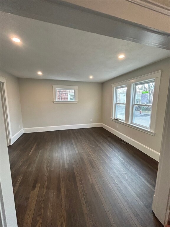 Building Photo - 16 Prospect St