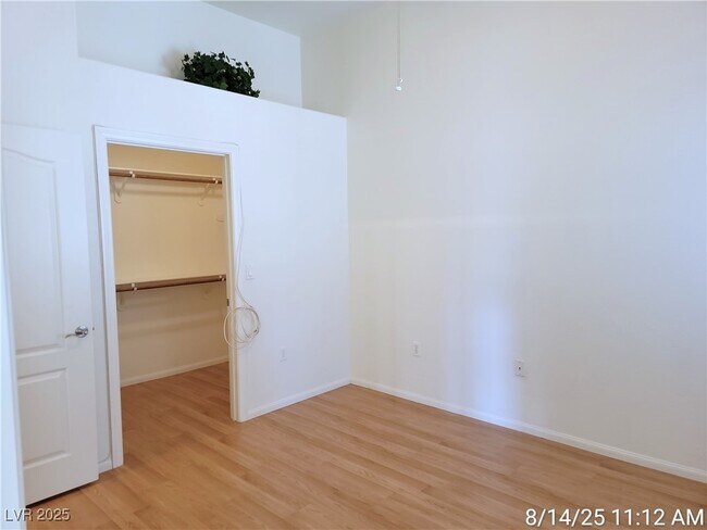 Building Photo - 8985 S Durango Dr
