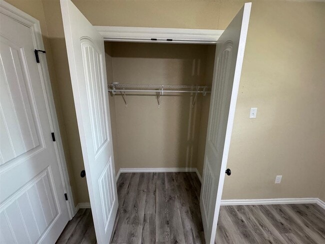 Building Photo - 141 Foxfire Rd