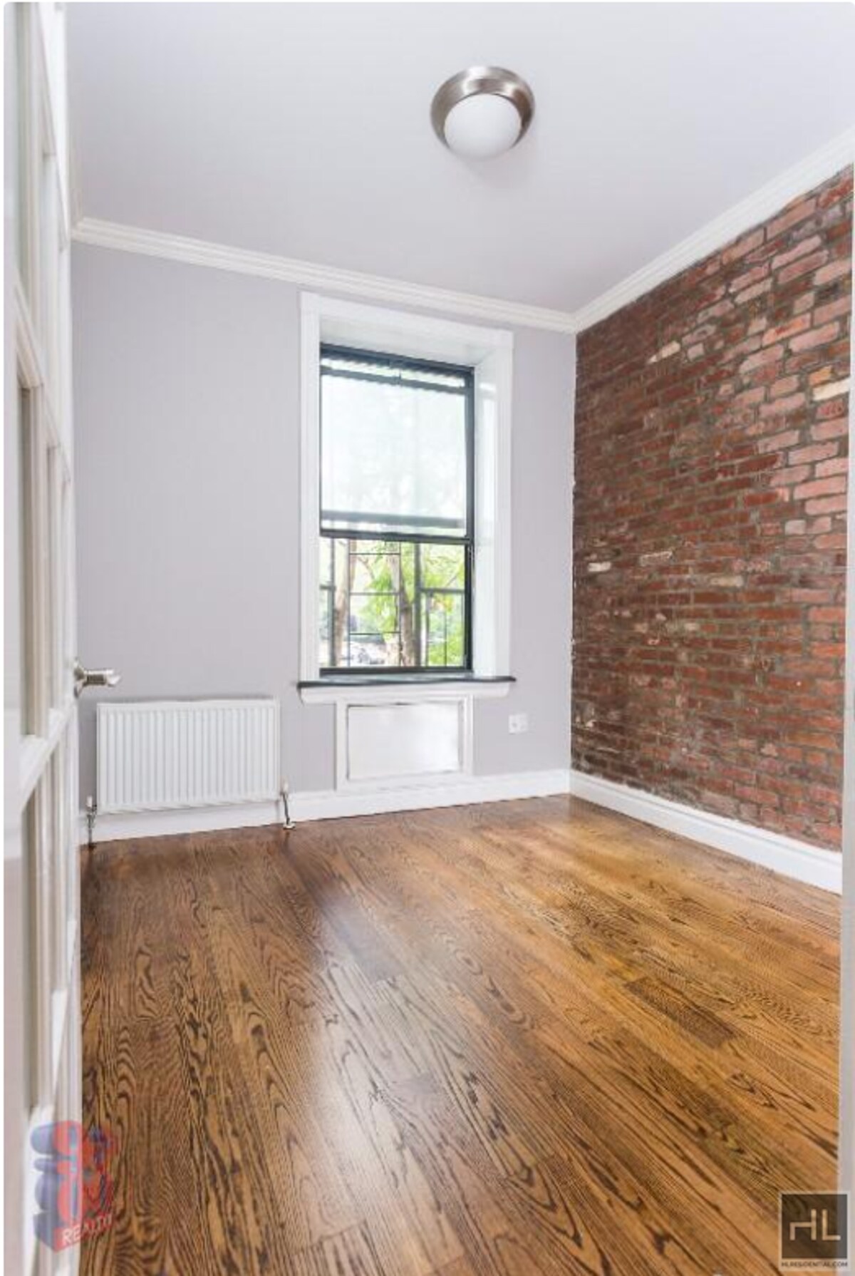 Building Photo - First Avenue