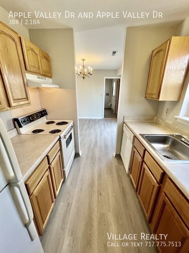 Building Photo - 1114 Apple Valley Dr