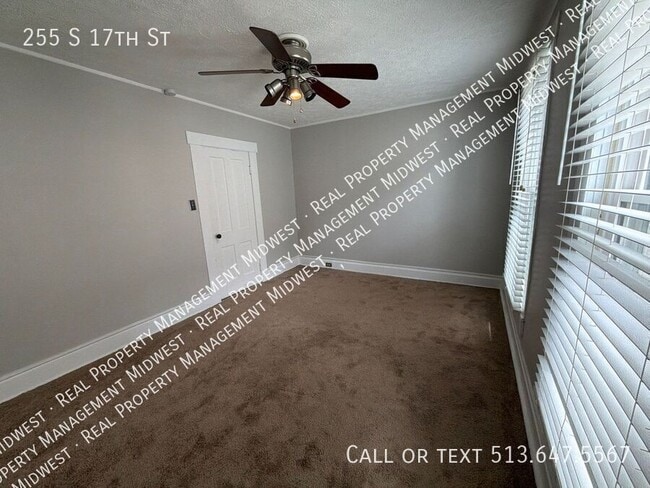 Building Photo - 255 S 17th St