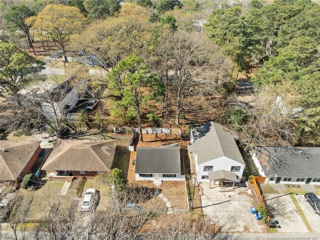 Building Photo - 5109 Higgins St