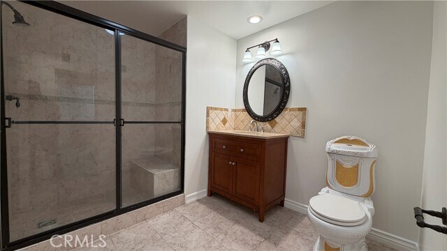 Building Photo - 414 E Valencia Ave