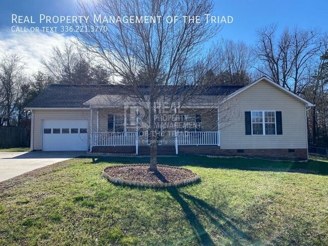 Primary Photo - 13 Birchwood Ct