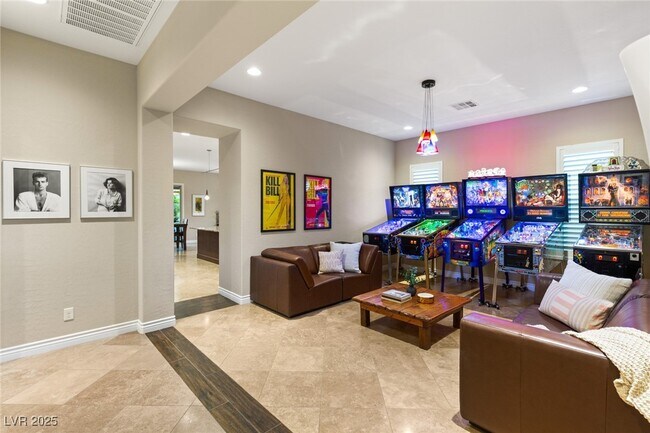 Building Photo - 21 Grand Masters Dr
