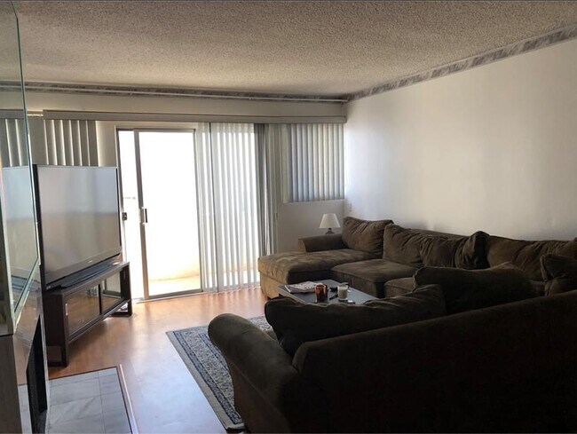 Living Room - 1828 Camden Ave