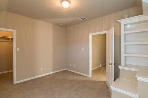 Building Photo - 6607 Eagle Nest Dr