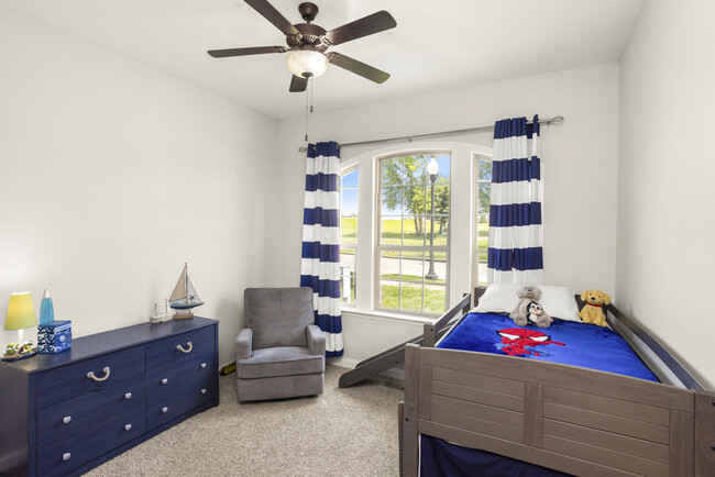 Building Photo - 2024 Albatross Way