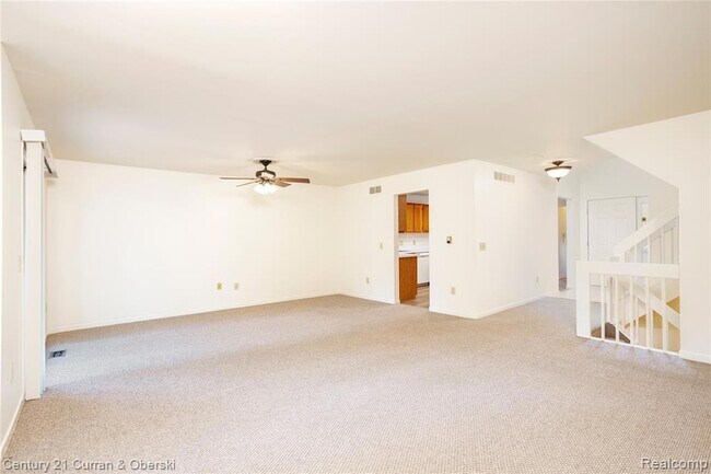 Building Photo - 9429 Westwind Dr