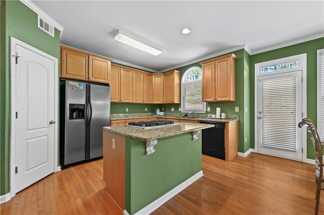 Building Photo - 3945 Summit Gate Dr