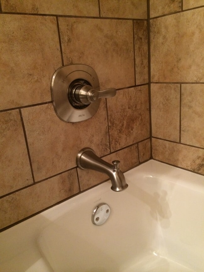 Building Photo - 6733 NW Compass Dr