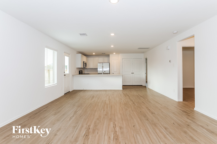 Building Photo - 375 Jewett Meadow Dr