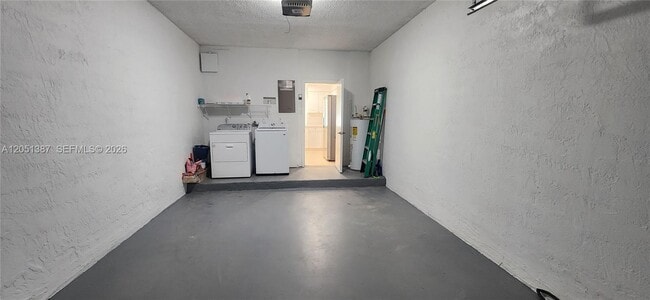 Building Photo - 1599 Veracruz Ln