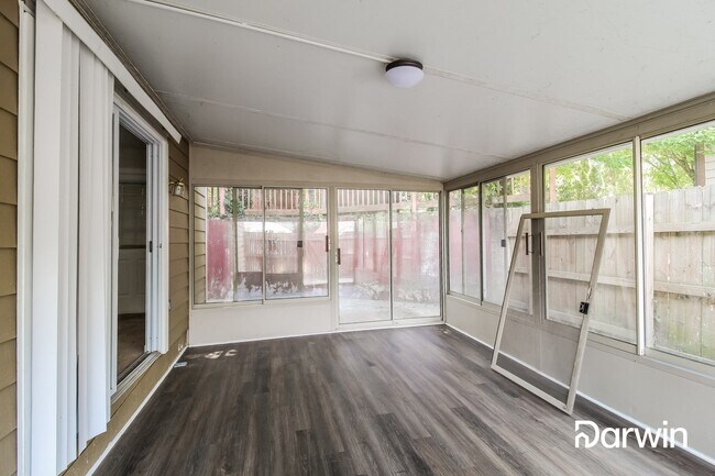 Building Photo - 4639 Rippling Brook Ct